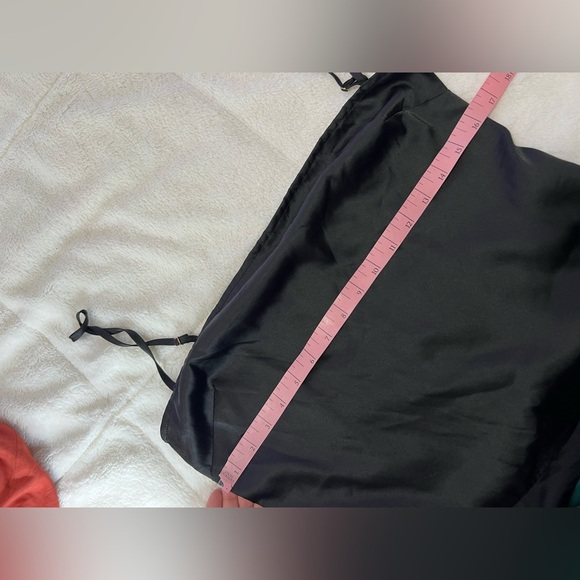 WeWoreWhat Sleek satin Black sleeveless Bodysuit size L - Picture 9 of 11